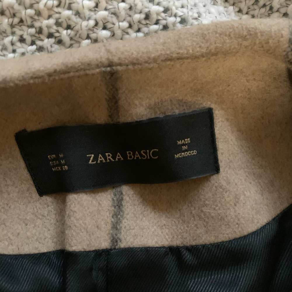 Zara coat - Picture 7 of 8